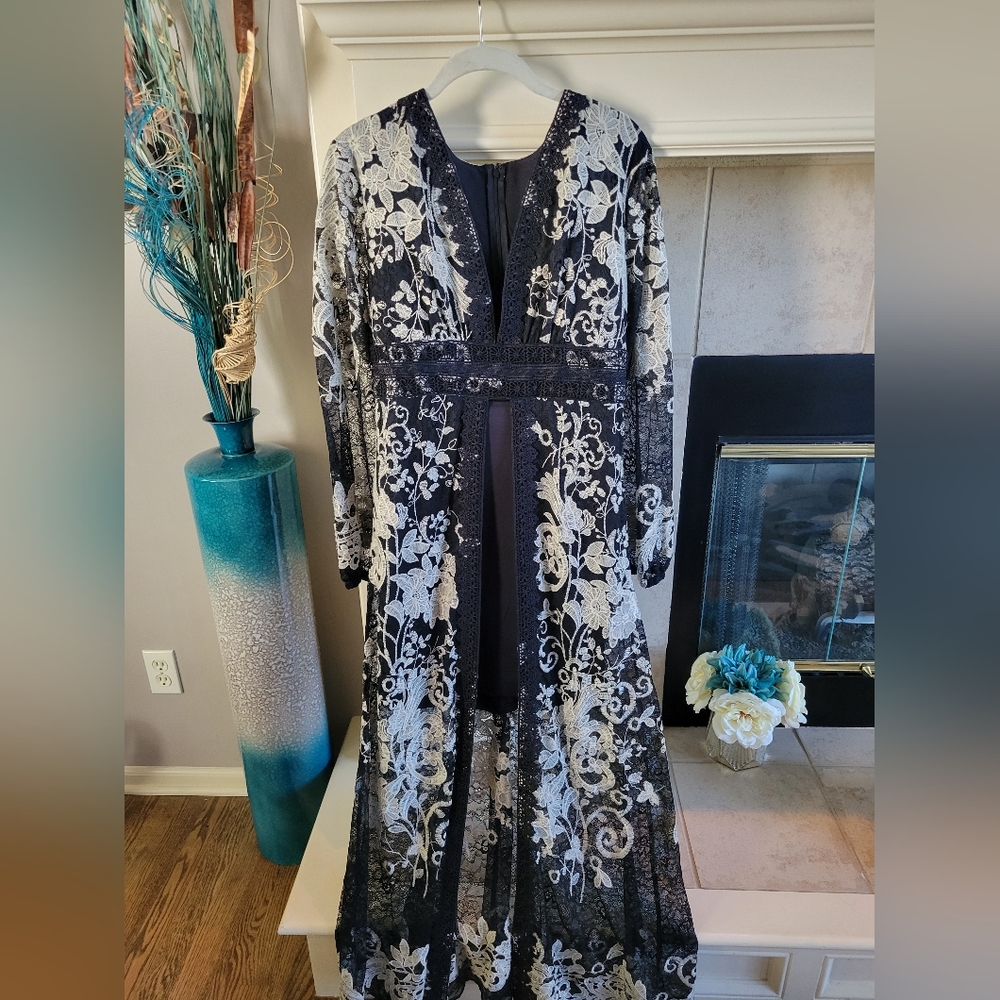 Embroidered Venus Black Dress